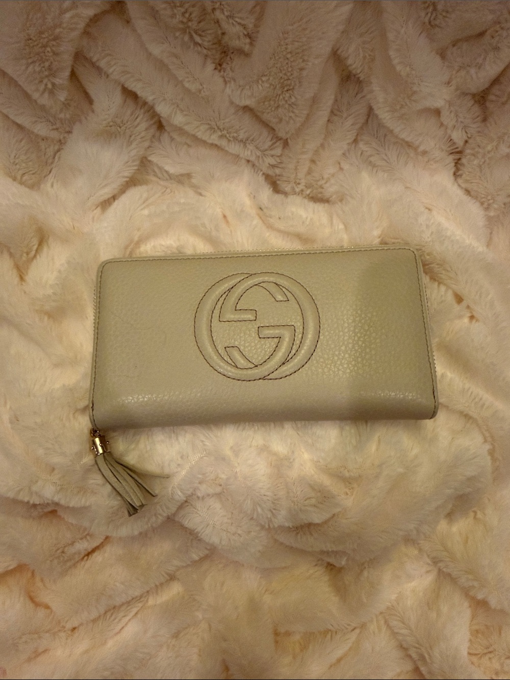 Gucci Cream Leather Zip Wallet with Tassel